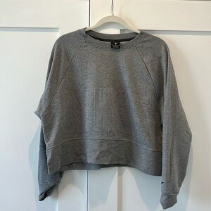 Nike Dri-fit sweatshirt